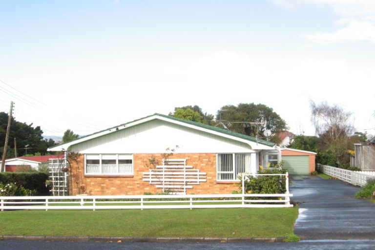 Photo of property in 2/31 Arthur Road, Hillpark, Auckland, 2102