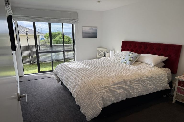 Photo of property in 8b Frandi Street, Thorndon, Wellington, 6011