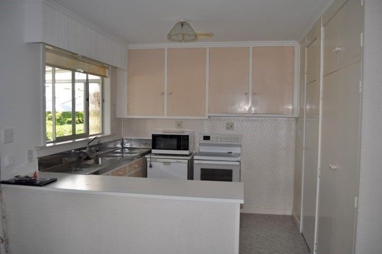 Photo of property in 21 Tainui Street, Welbourn, New Plymouth, 4312