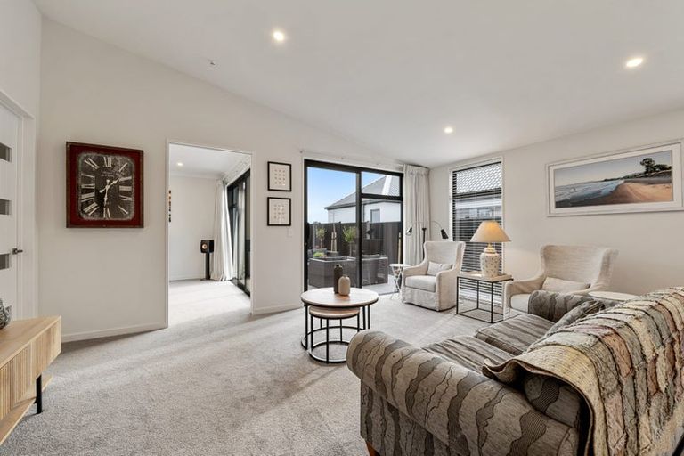 Photo of property in 22 Elsie Lange Way, Casebrook, Christchurch, 8051