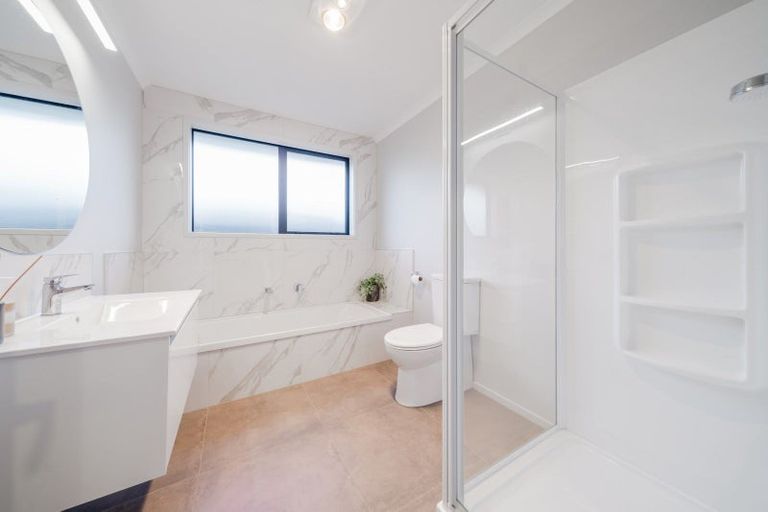 Photo of property in 3 Raynor Crescent, Pyes Pa, Tauranga, 3112