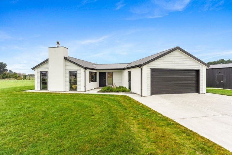 Photo of property in 18 Ranfurly Road, Pahiatua, 4984