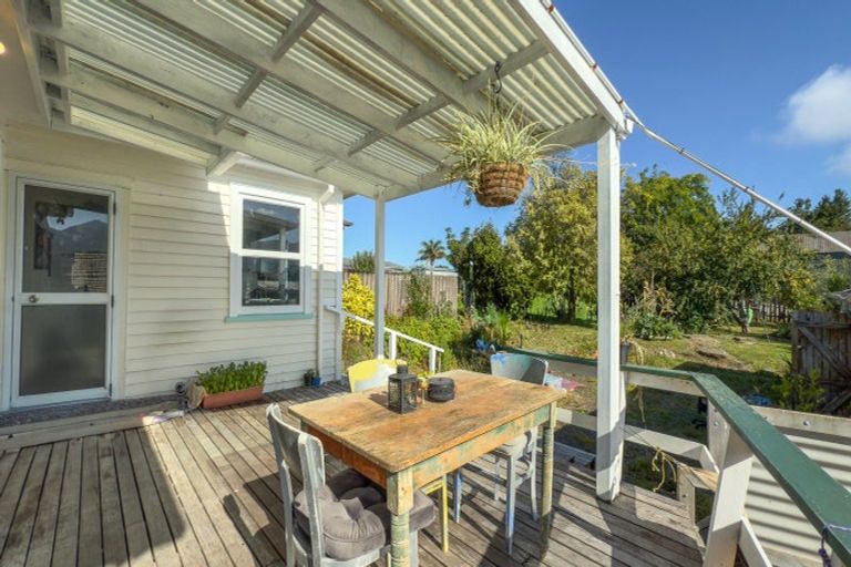 Photo of property in 10 Andrews Street, Paeroa, 3600