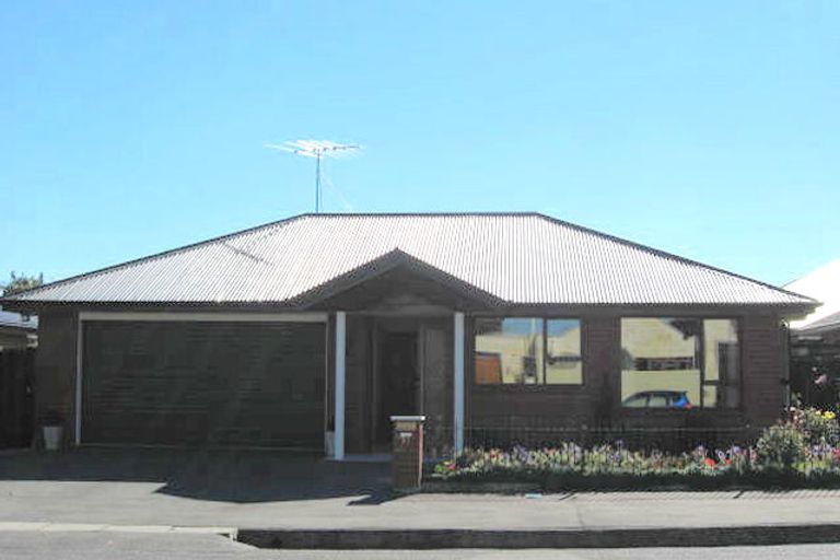 Photo of property in 61 Winter Street, Ashburton, 7700