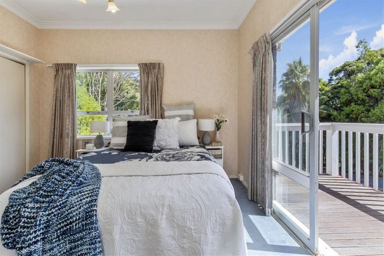 Photo of property in 96 Opanuku Road, Henderson Valley, Auckland, 0612