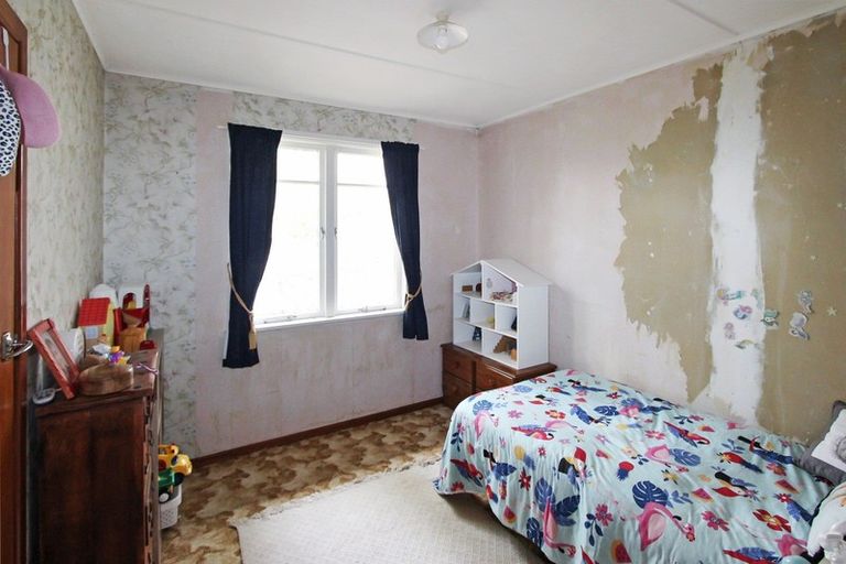 Photo of property in 45 Tararua Street, Pahiatua, 4910