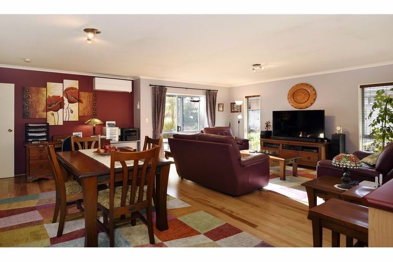 Photo of property in 19 Covent Drive, Stoke, Nelson, 7011