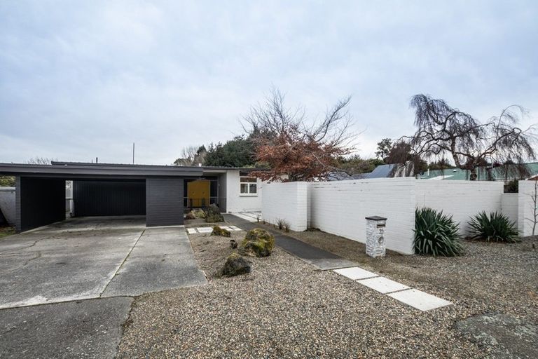 Photo of property in 32 Hillary Street, Winton, 9720