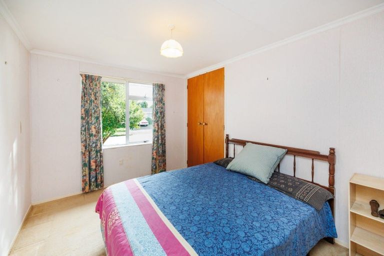 Photo of property in 4 Waihi Place, Westbrook, Palmerston North, 4412