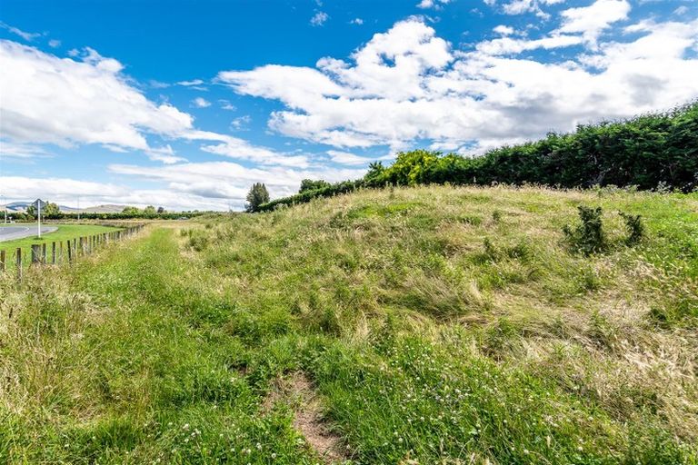 Photo of property in 1355 Maraekakaho Road, Longlands, Hastings, 4175