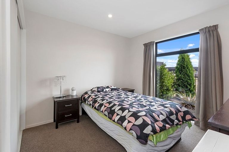 Photo of property in 15b Te Whenu Crescent, Marshland, Christchurch, 8083