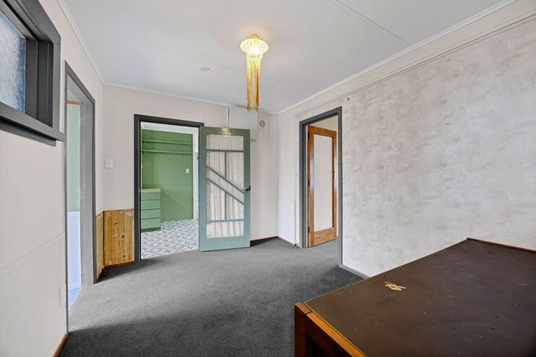 Photo of property in 2 Wilson Road, Opunake, 4616
