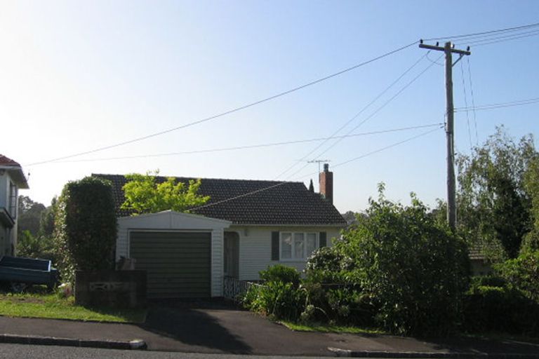 Photo of property in 19 Bonnie Brae Road, Meadowbank, Auckland, 1072