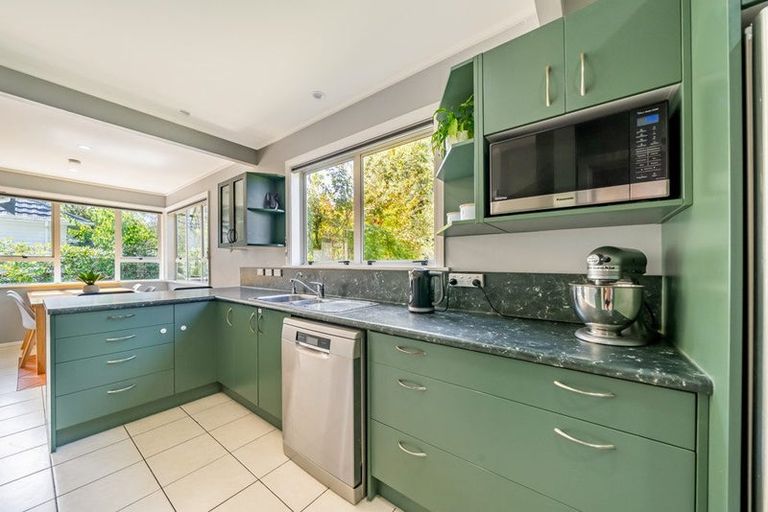 Photo of property in 9 Golders Road, Elderslea, Upper Hutt, 5018