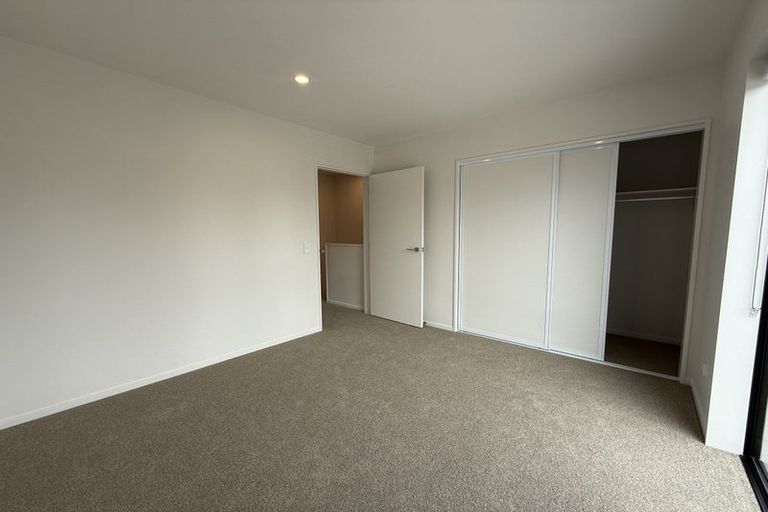 Photo of property in 88 Holly Road, St Albans, Christchurch, 8014