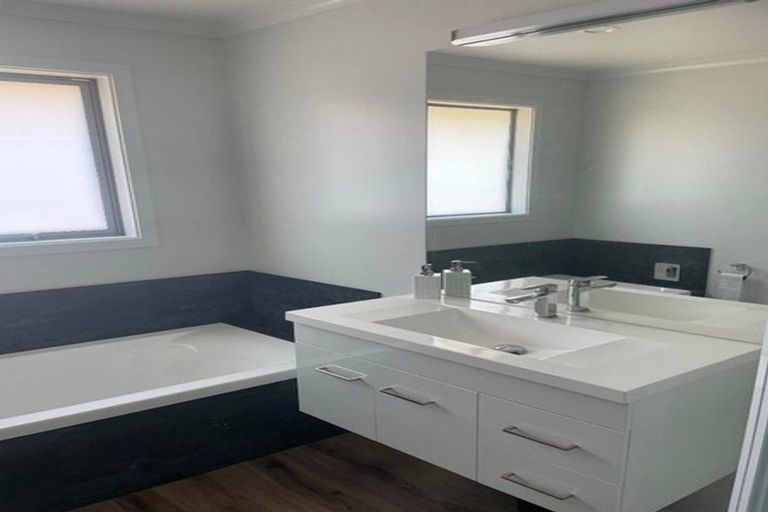 Photo of property in 12 Oakdale Grove, Richmond, 7020