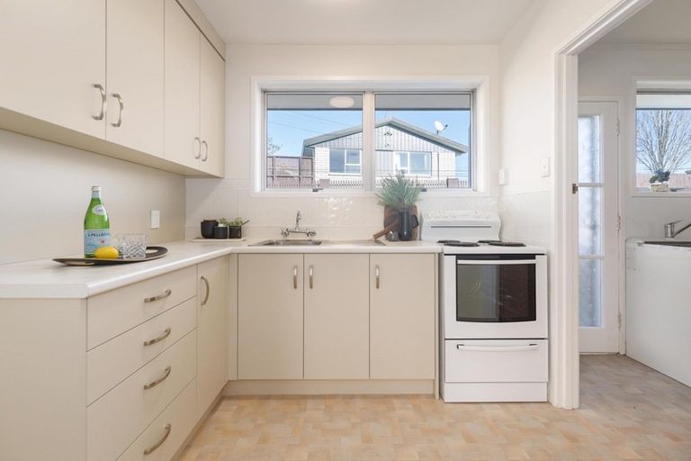 Photo of property in 67a Tuhikaramea Road, Dinsdale, Hamilton, 3204