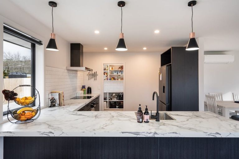 Photo of property in 2 Margate Street, Waihola, Milton, 9073