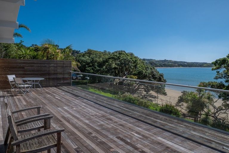 Photo of property in 27 Kotare Drive, Coopers Beach, 0420