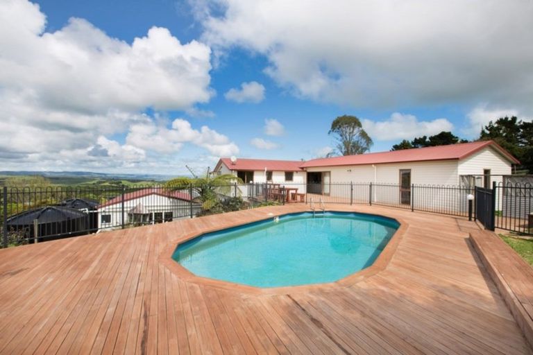 Photo of property in 398 Ruapuke Road, Raglan, 3296
