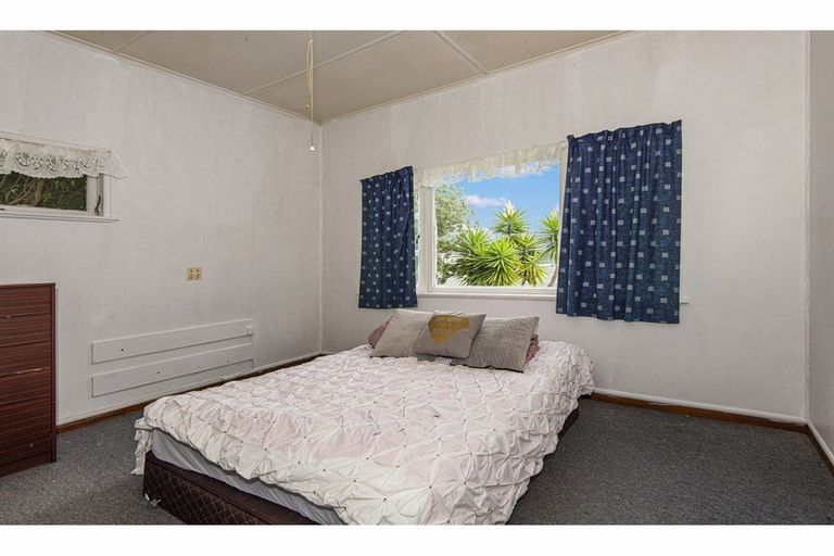 Photo of property in 2-4 Freyberg Road, Ruawai, 0530