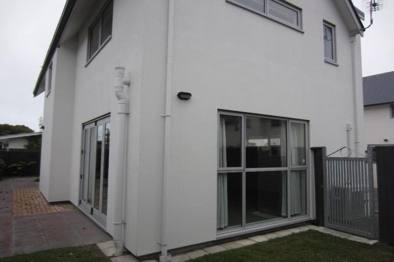 Photo of property in 5 Olympic Lane, Edgeware, Christchurch, 8013