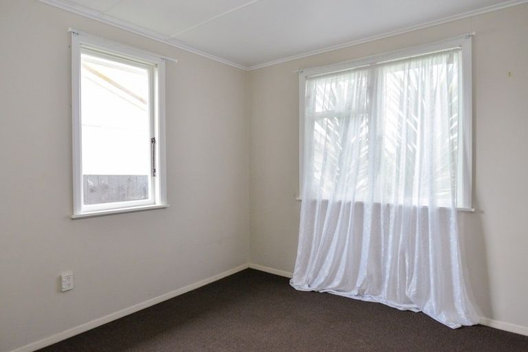 Photo of property in 55 Lipscombe Crescent, Havelock North, 4130