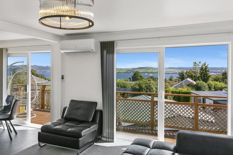 Photo of property in 10 Kensington Place, Richmond Heights, Taupo, 3330