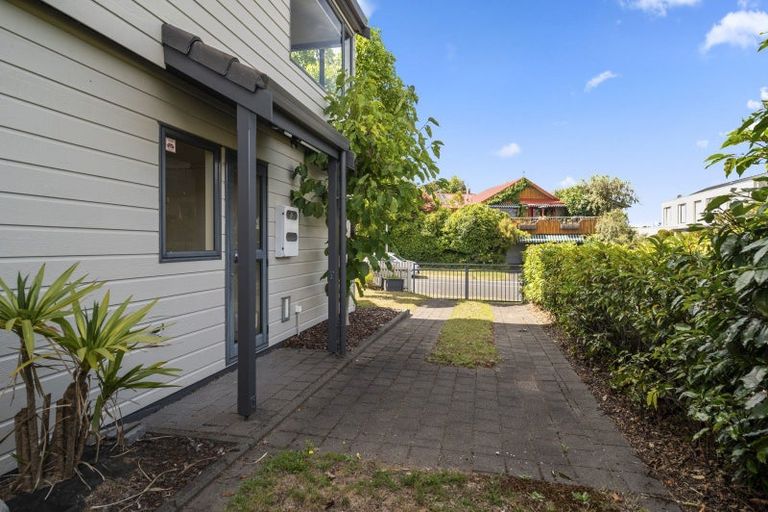 Photo of property in 7 Ngamotu Road, Taupo, 3330
