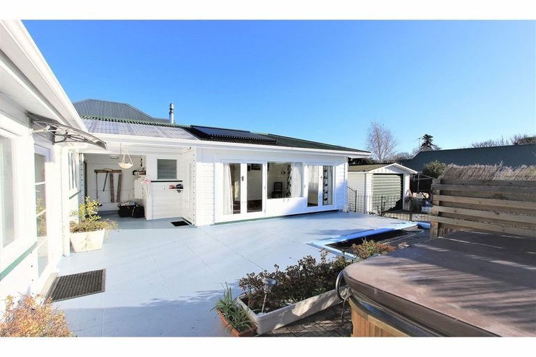 Photo of property in 1 Whitney Street, Blenheim, 7201