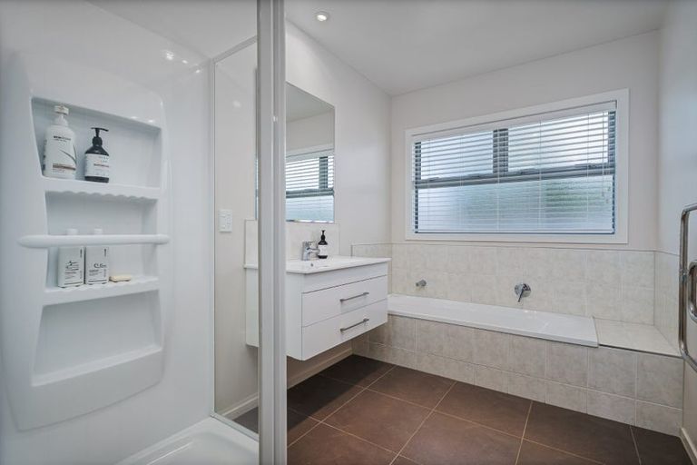 Photo of property in 86 Kupe Drive, Whitianga, 3510