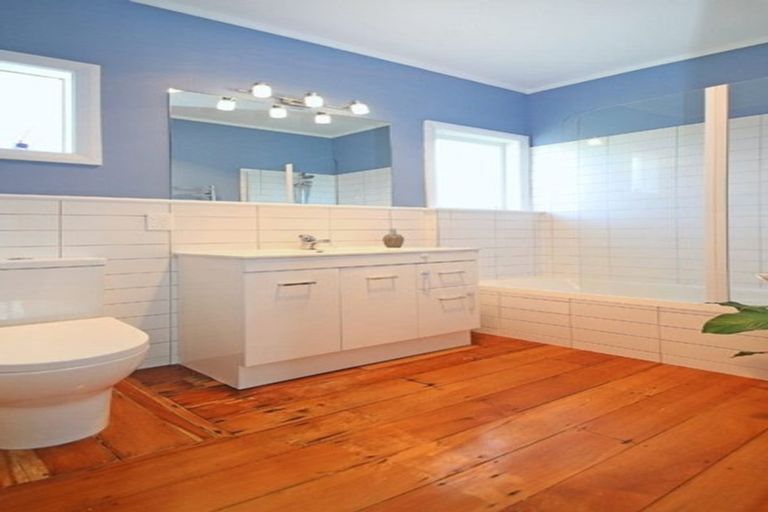 Photo of property in 15a Macfarlane Street, Hamilton East, Hamilton, 3216