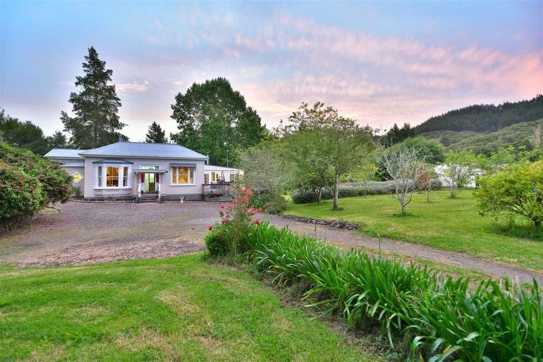 Photo of property in 197 Tahekeroa Road, Tahekeroa, Kaukapakapa, 0873