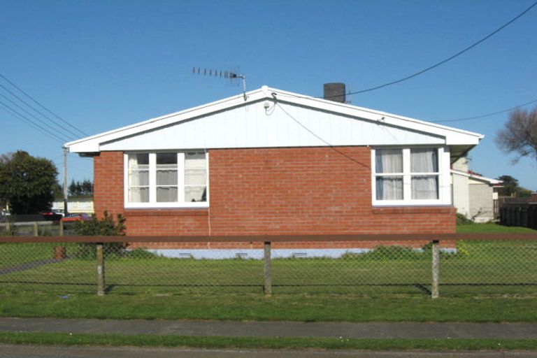 Photo of property in 73 Taumaihi Street, Bulls, 4818