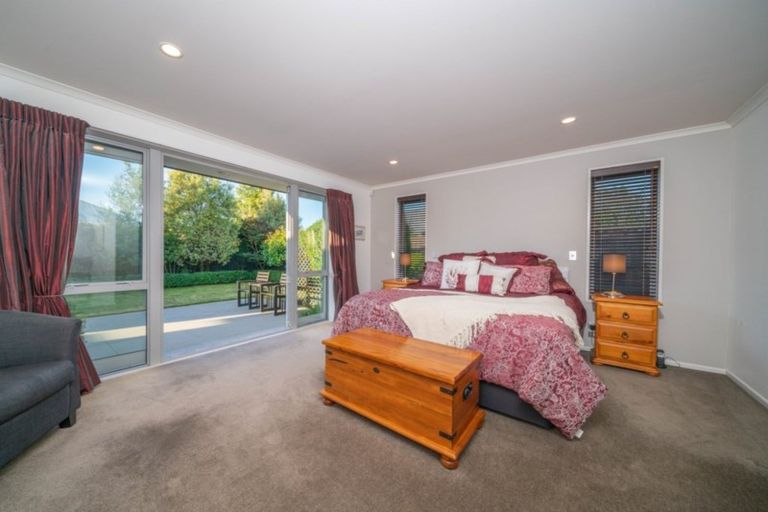 Photo of property in 4 Tatahi Street, Parklands, Christchurch, 8083