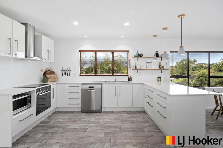 Photo of property in 22 Harrisville Road, Tuakau, 2121