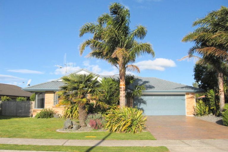 Photo of property in 19 Beachlands Place, Papamoa Beach, Papamoa, 3118