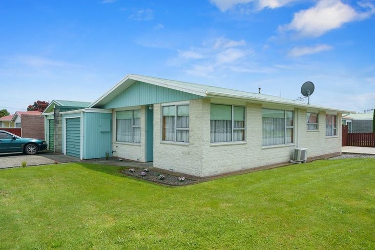 Photo of property in 55 Liverpool Street, Levin, 5510