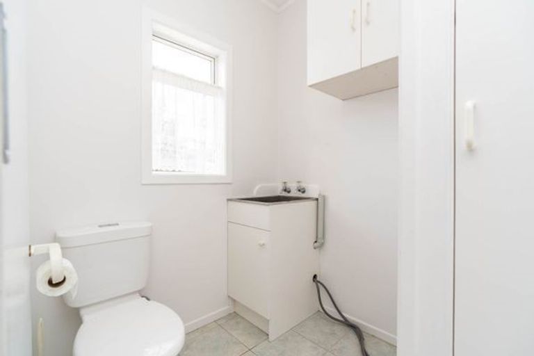 Photo of property in 1 Douglas Street, Kensington, Whangarei, 0112