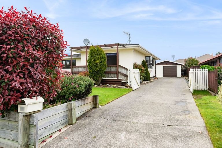 Photo of property in 10 Martin Harvey Street, Levin, 5510