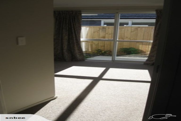 Photo of property in 12 Tapuhikura Street, Waikanae, 5036