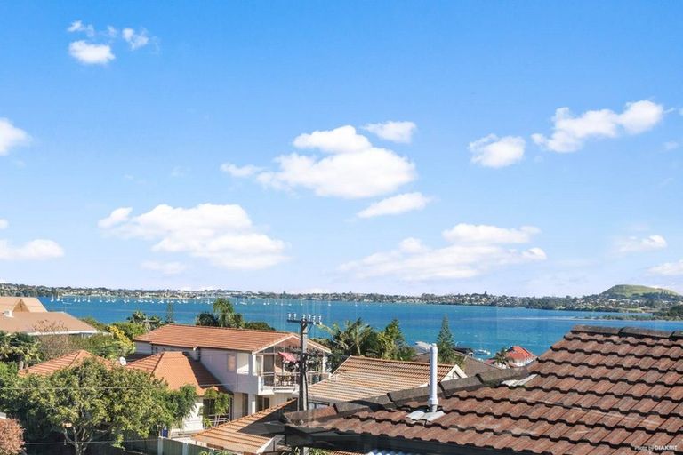 Photo of property in 30 Devon Road, Bucklands Beach, Auckland, 2012