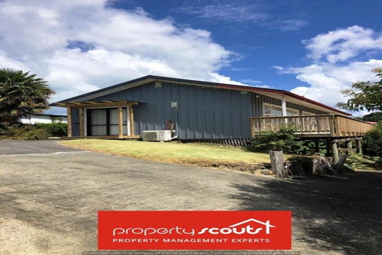 Photo of property in 1/8 Reid Road, New Lynn, Auckland, 0600