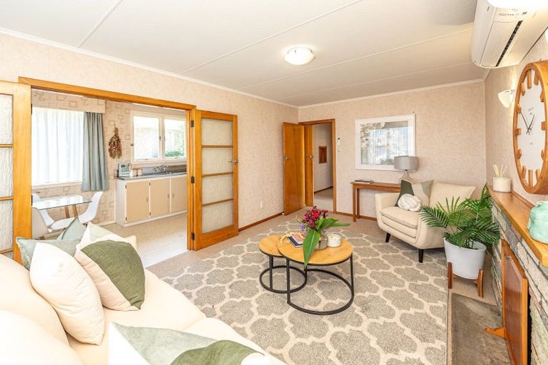 Photo of property in 32 Surrey Road, Springvale, Whanganui, 4501