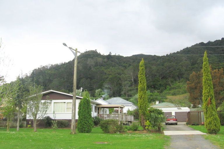 Photo of property in 2 Rewi Street, Te Aroha, 3320