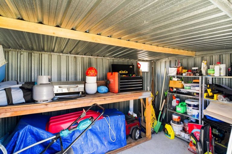 Photo of property in 75 Moffett Street, Islington, Christchurch, 8042