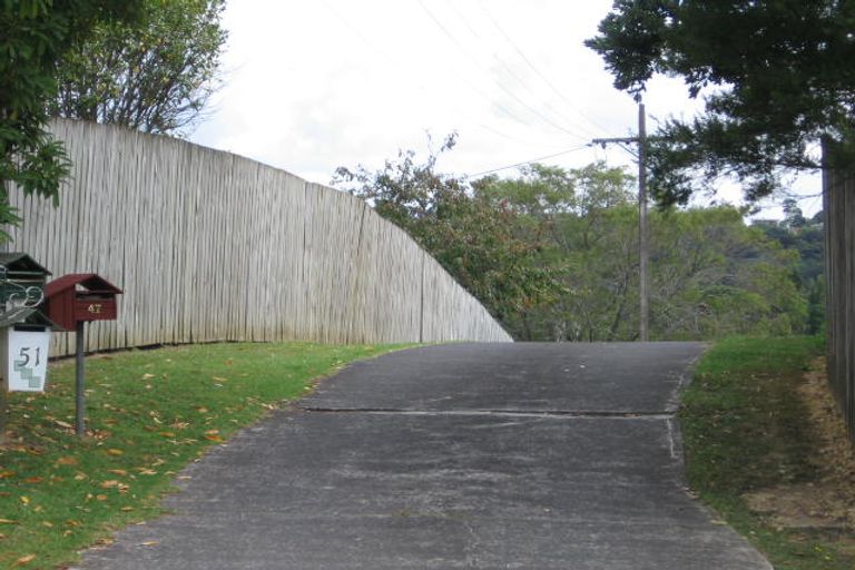 Photo of property in 49 Avonleigh Road, Green Bay, Auckland, 0604