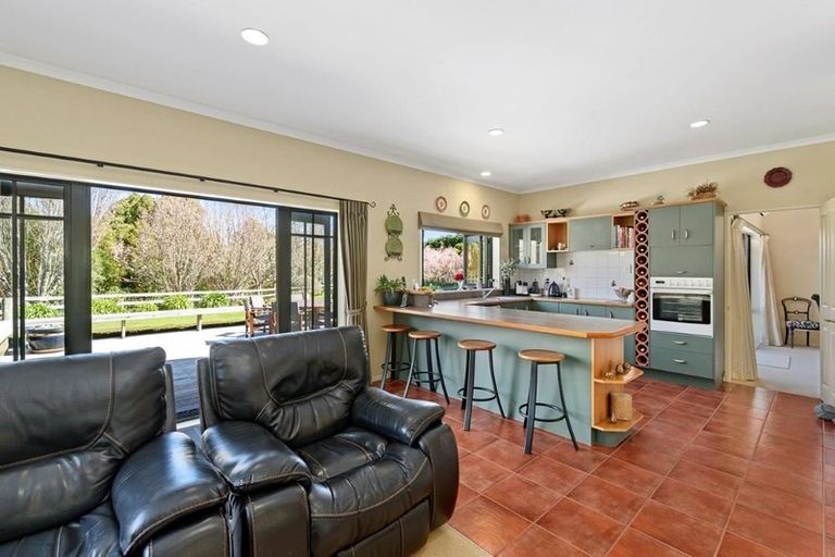 Photo of property in 184a Taylors Road, Otaki, 5583