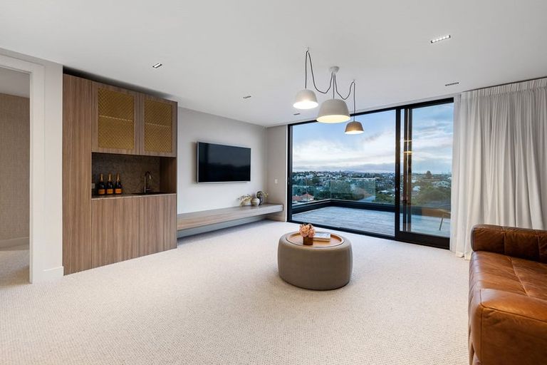 Photo of property in 31b Waimarie Street, Saint Heliers, Auckland, 1071