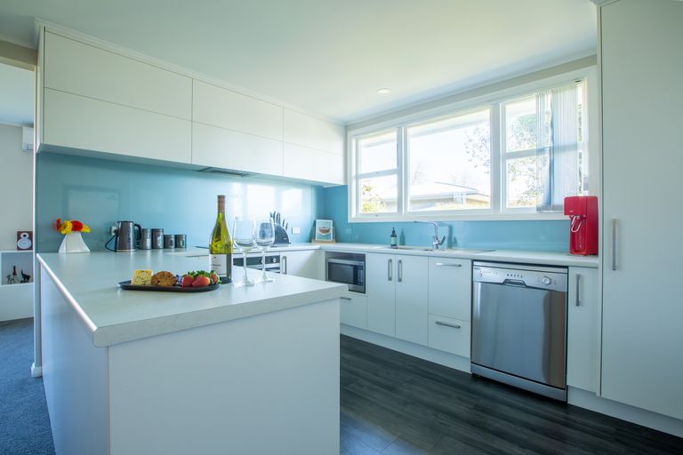 Photo of property in 22 Keats Crescent, Stoke, Nelson, 7011